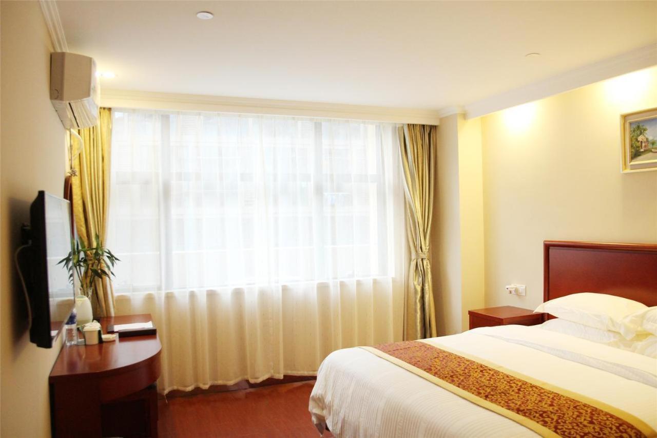 Greentree Inn Shenyang Shengjing Hospital Shenyang Liaol Road Business Hotel Exteriör bild